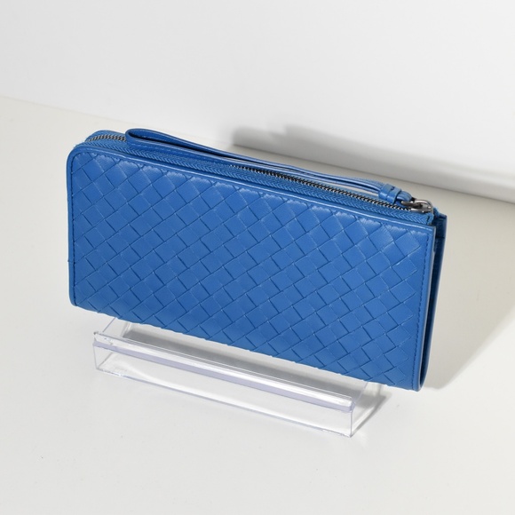 Bottega Veneta Aqua Intrecciato Nappa Leather Zip Wallet Blue - Picture 5 of 10